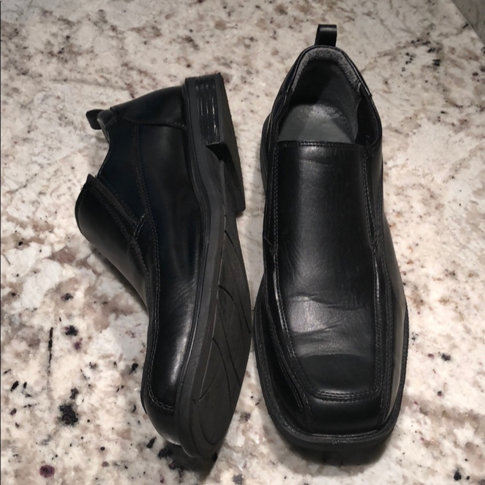 Size 12 dress shoes